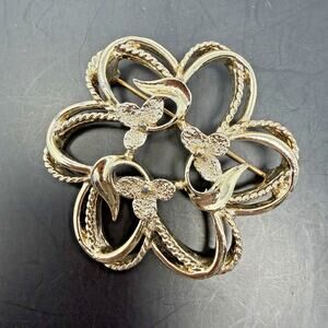 Sarah Coventry Vintage Gold Tone Openwork Floral Brooch Swirl Pin